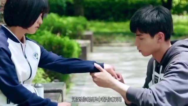 解答全知的这个小男孩牵的是哪个小鸭子?——有问必答平台